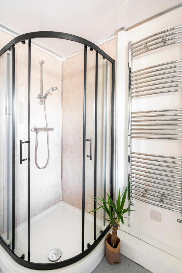 Lovely 1-Bedroom Property With Balcony In West End Glasgow Luaran gambar